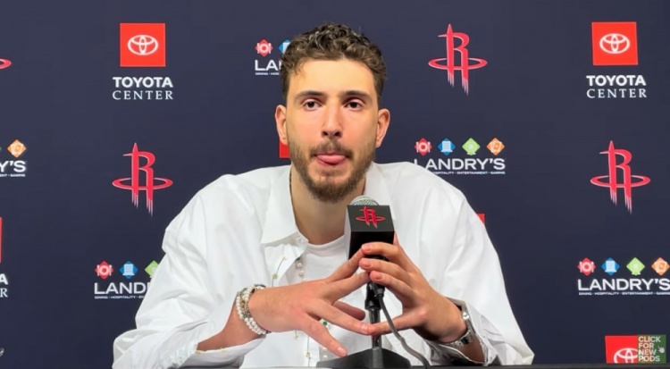 开云体育-申京：每场我都要以全明星和场上最佳球员的标准要求自己！